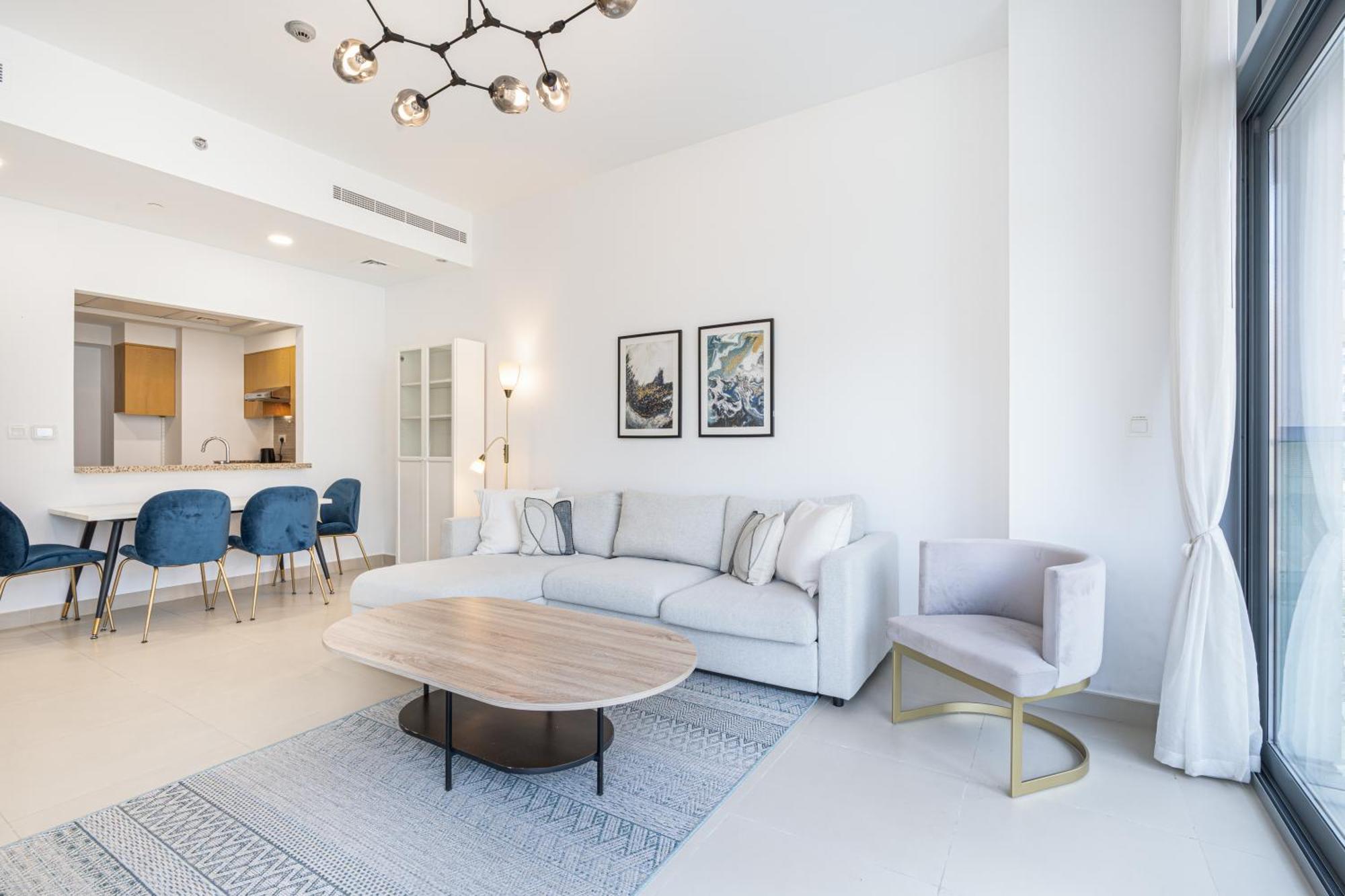 Stunning Downtown With Full Burj View *